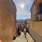 Apartment La Perle De A 100 Metres De La De Sable Fin Avec Piscine Et Parking Collioure