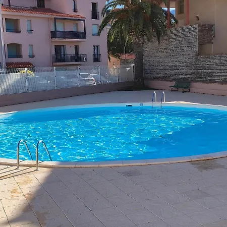 La Perle De A 100 Metres De La De Sable Fin Avec Piscine Et Parking Apartament