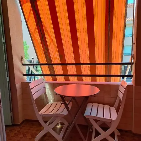 La Perle De A 100 Metres De La De Sable Fin Avec Piscine Et Parking Collioure